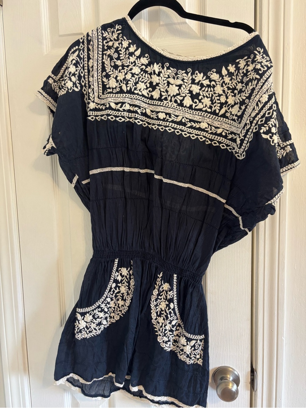 Star Mela Navy Top with White Floral Embroidery